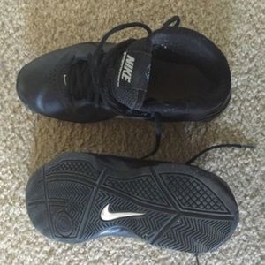 Nike Air Visi Pro 3 Basketball Shoes