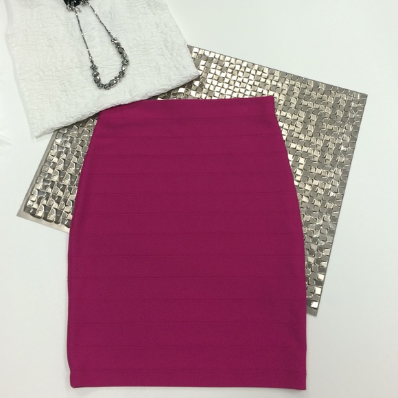 💄🎀Joseph Ribkoff Skirt - Picture 2 of 3