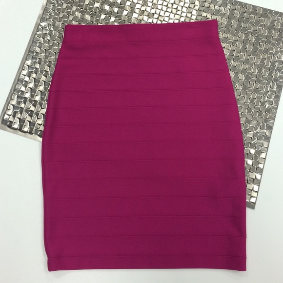 💄🎀Joseph Ribkoff Skirt - Picture 3 of 3