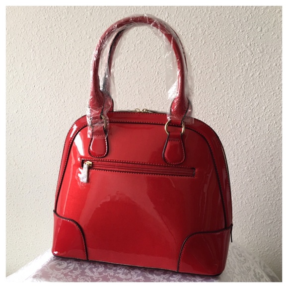 🎉🎉HPs 5/21, 10/10🎉🎉New - Red HandBag - Picture 3 of 4