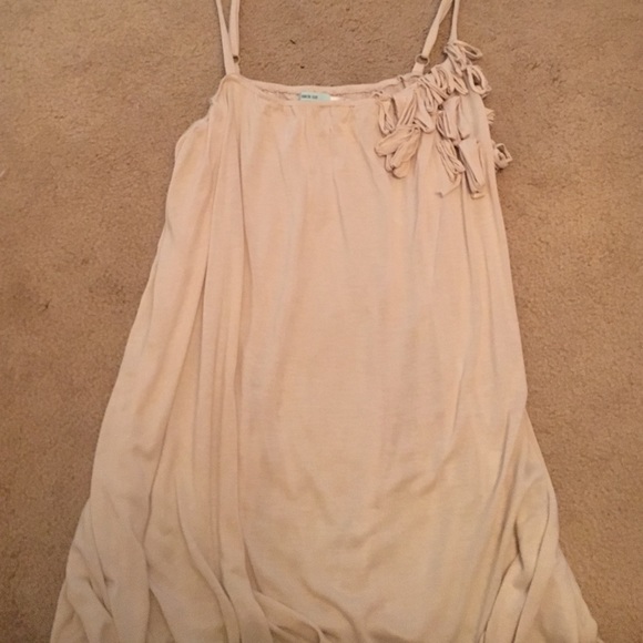 Cute urban outfitters top!