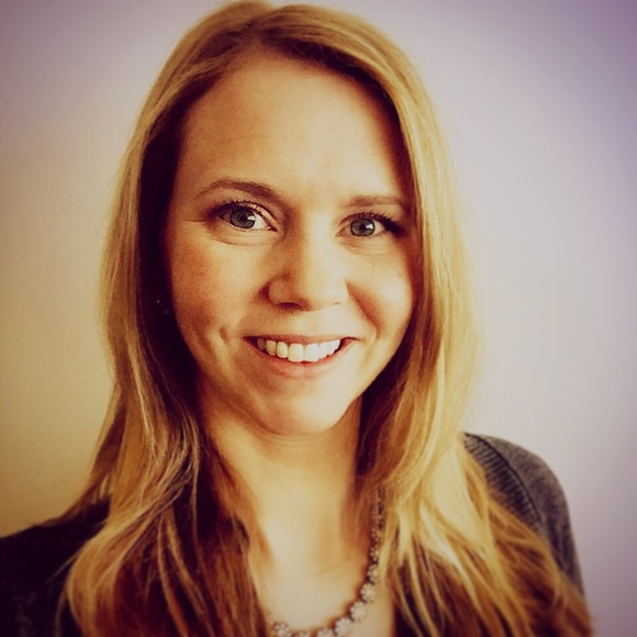 Meet your Posher, Paige - Picture 1 of 1