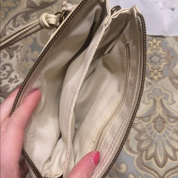 Wristlet - Picture 3 of 3