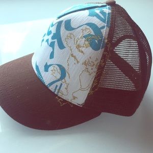 Oakley women's SnapBack ( trucker ) hat