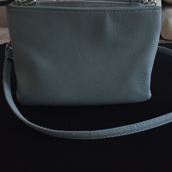 Light blue leather Kenneth Cole Reaction Bag - Picture 4 of 4