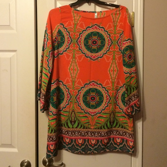 Multicolored, bell sleeve dress. Brand new!