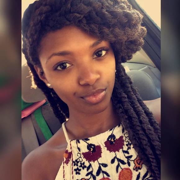 Meet your Posher, Cara