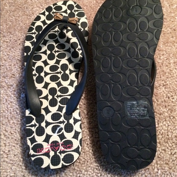 Slippers - Picture 3 of 3