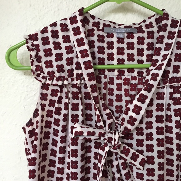 Petite Blouse - Picture 2 of 3