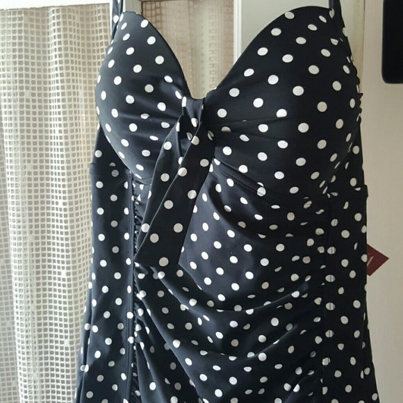 One piece bathing suit