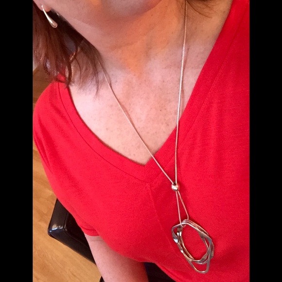 💚PoshBuys! 💚 - Picture 2 of 4