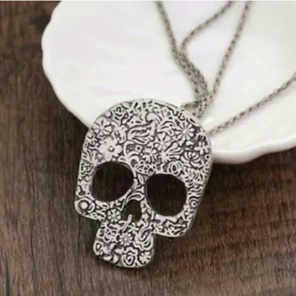 Skull Sweater Necklace