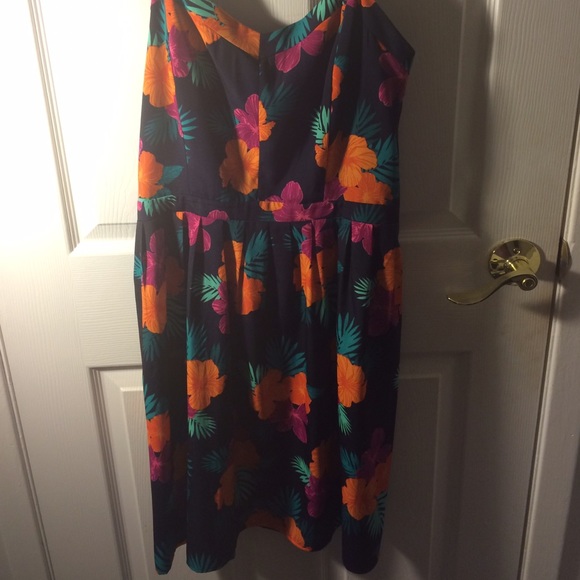 REDUCED PRICE Spaghetti strap floral print dress