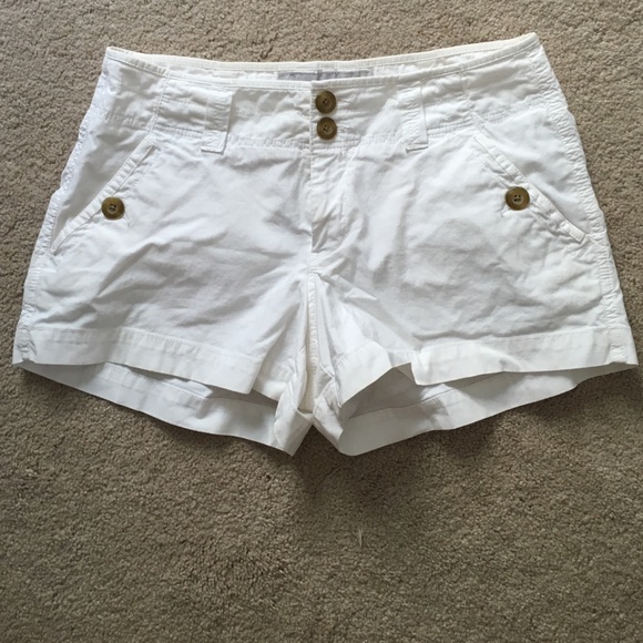 Old Navy Mid Rise White short
