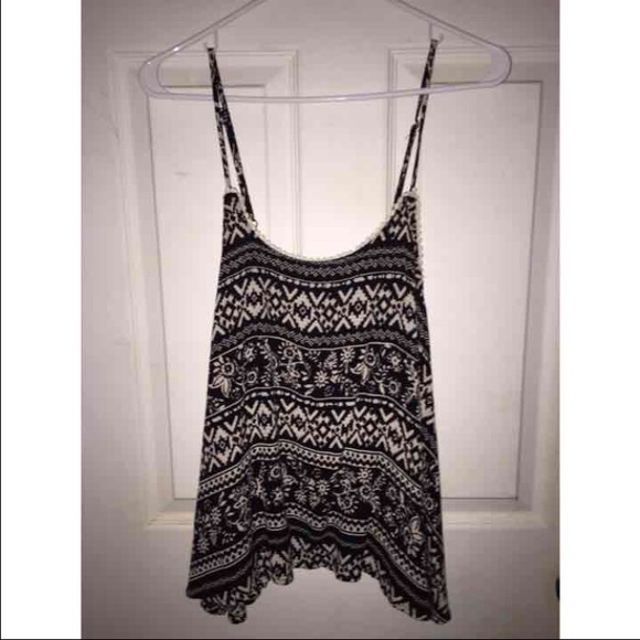 Black and white spaghetti strap shirt