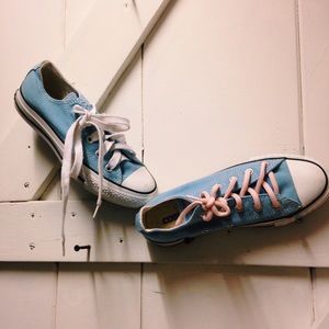 Carolina Blue Converse
