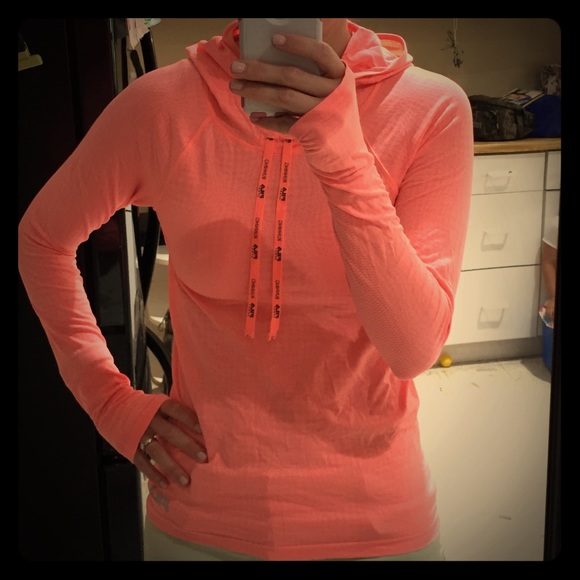 Long sleeve running shirt