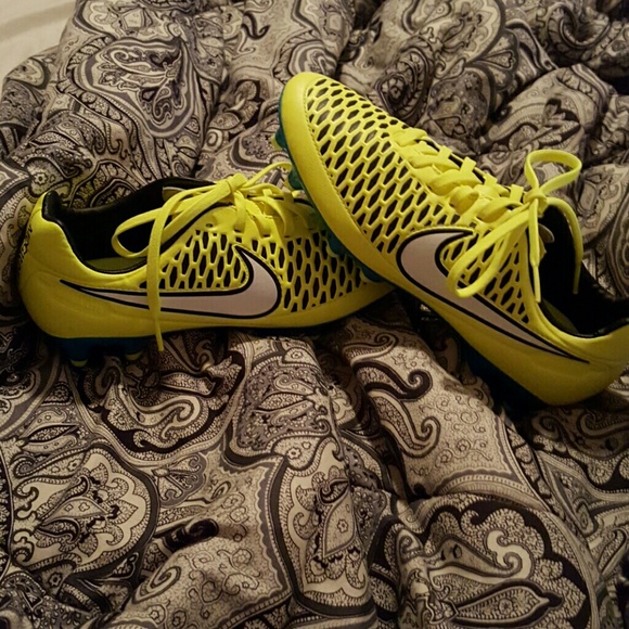 Nike shoes