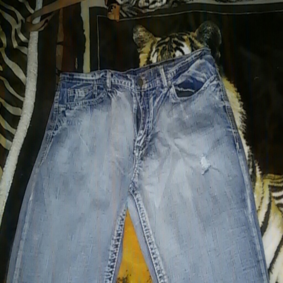 Lightly Distressed Jeans - Picture 2 of 3