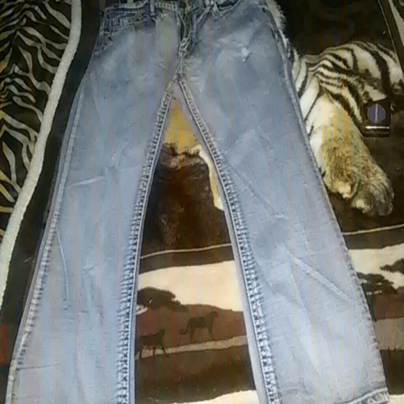 Lightly Distressed Jeans - Picture 3 of 3
