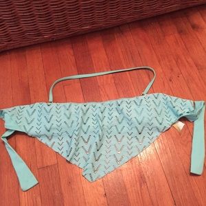 Worn once Gianni Bini bathing suit top