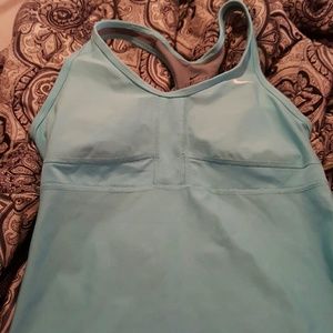 Dri fit work out shjrt