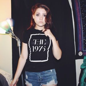 The 1975 shirt