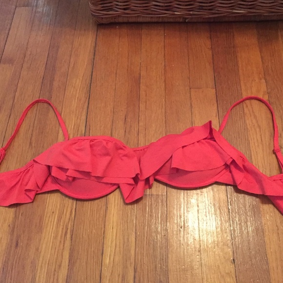 Asos lightly worn ruffle bikini top - Picture 1 of 4