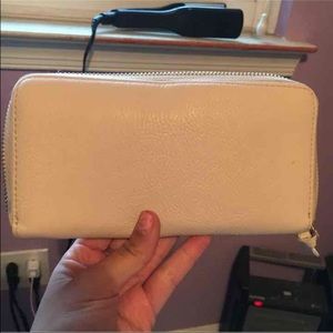 Forever 21 wallet