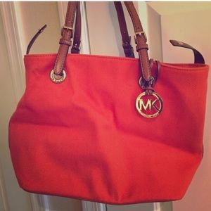 Michael Kors purse