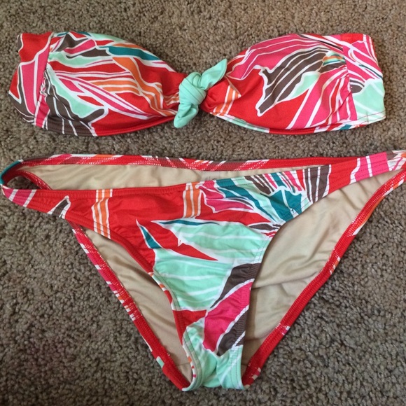 Victoria's secret Sz S  two-piece Strapless bikini