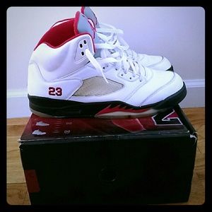 Air Jordan V (5) Retro "Countdown Pack" Edition
