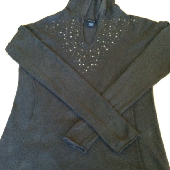Calvin Klein hooded sweater, medium.