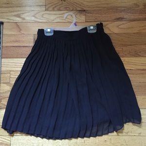 Black skirt