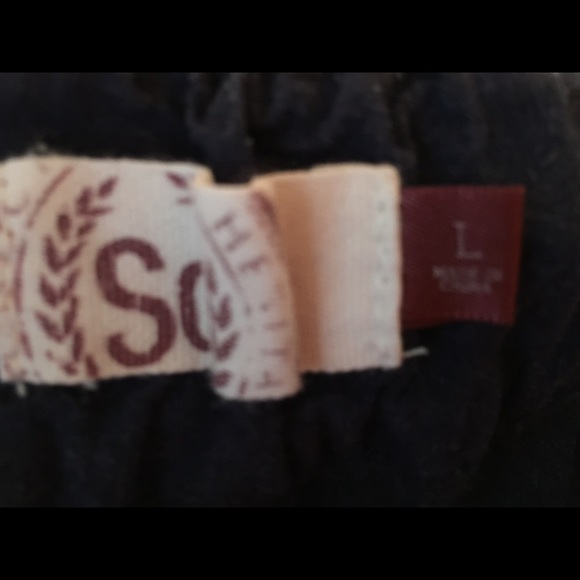 Size large blue shorts! - Picture 2 of 3