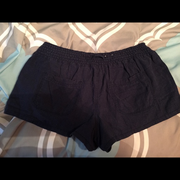 Size large blue shorts! - Picture 3 of 3