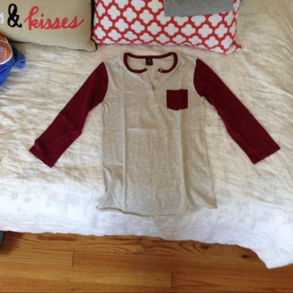 Red and greyish white tee