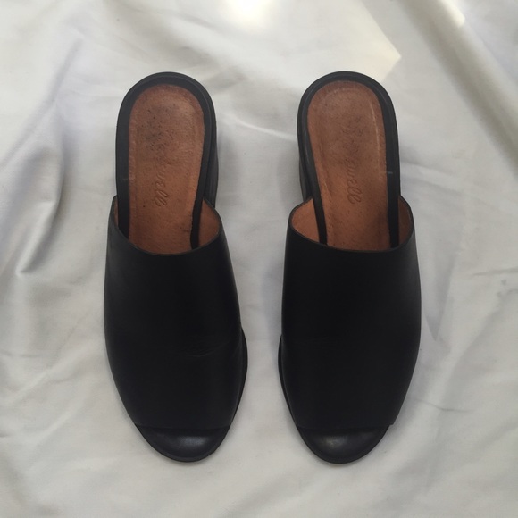 Madewell black leather mules 6.5 EUC