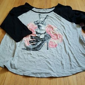 Never worn Loves Great Shoes shirt