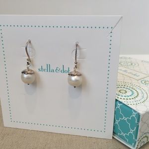Pearl Drop Earrings