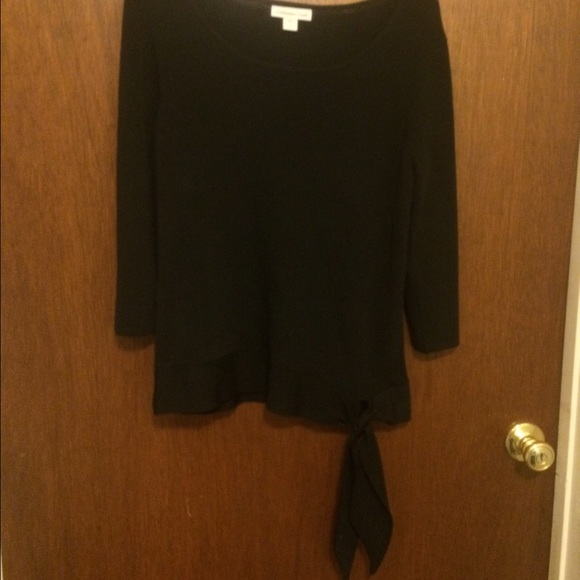 Sweet Black Large Top with tie at the bottom