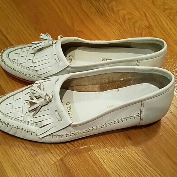 VINTAGE WHITE LEATHER TASSEL LOAFERS - Picture 3 of 4