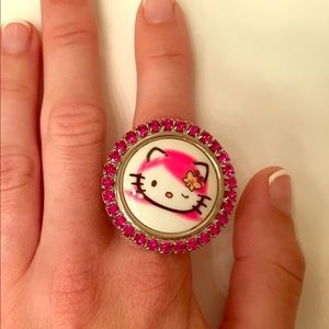 🎀 Tarina Tarantino Sanrio Hello Kitty Ring 🎀