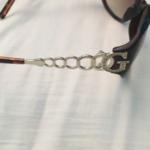 Guess sun glasses