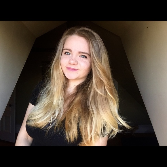 Meet your Posher, Alexa - Picture 1 of 1