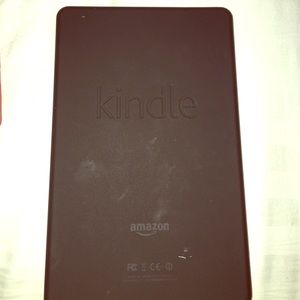 Amazon kindle with case and charger