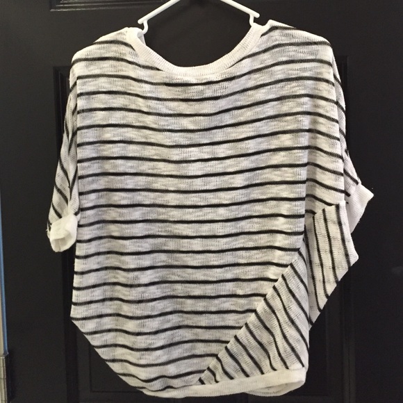 Soprano white striped sweater - Picture 3 of 3