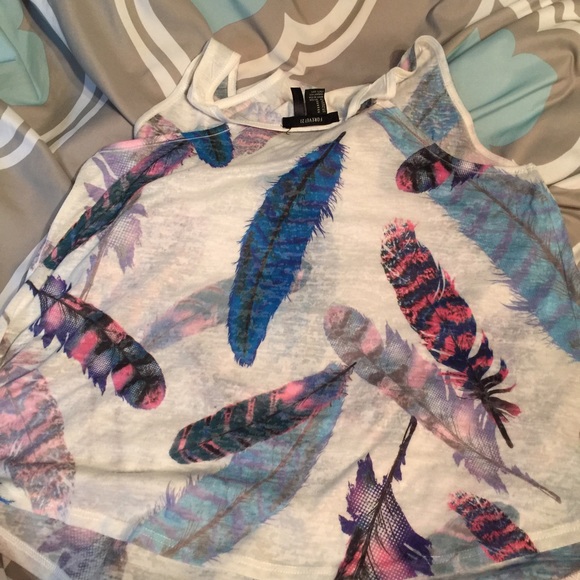 Size medium forever 21 tank - Picture 2 of 3