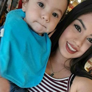 Meet your Posher, Elizabeth