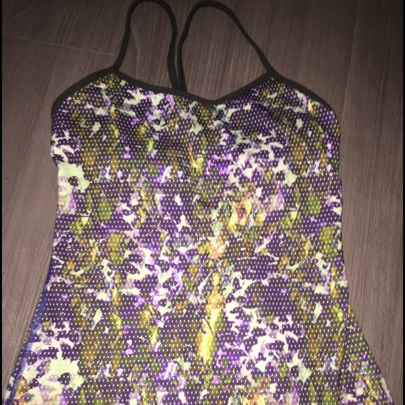 Lululemon athletica women's top sz 6 Nwot